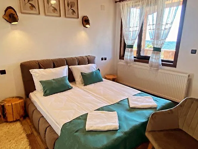 Guest house In Leshten